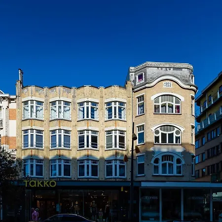 Maligima アパート